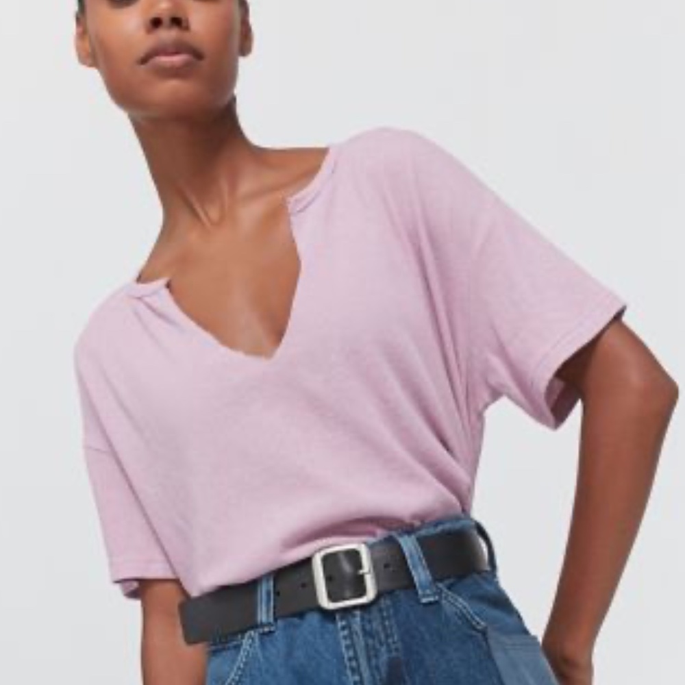 BDG Urban Outfitters Jamie Split Neck Tee in Lavender